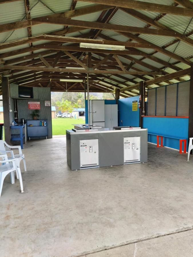 Stoney Park Holiday Park Telegraph Point Экстерьер фото